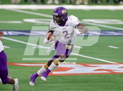 Thumbnail 1 in Post vs. Shiner (UIL 2A Division 1 State Final) photogallery.