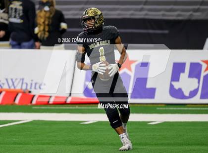 Thumbnail 3 in Post vs. Shiner (UIL 2A Division 1 State Final) photogallery.