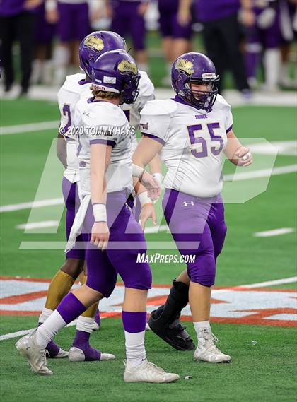 Thumbnail 2 in Post vs. Shiner (UIL 2A Division 1 State Final) photogallery.