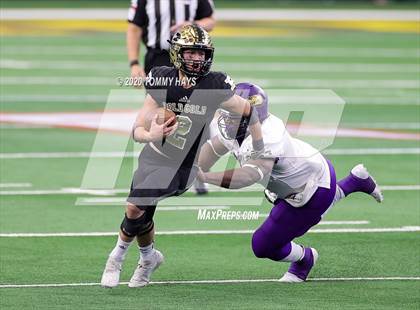 Thumbnail 1 in Post vs. Shiner (UIL 2A Division 1 State Final) photogallery.