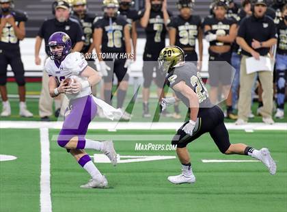 Thumbnail 1 in Post vs. Shiner (UIL 2A Division 1 State Final) photogallery.
