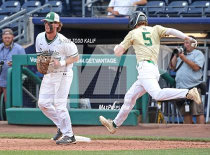 Thumbnail 1 in Maloney vs. Notre Dame (CIAC Class L Semifinal) photogallery.