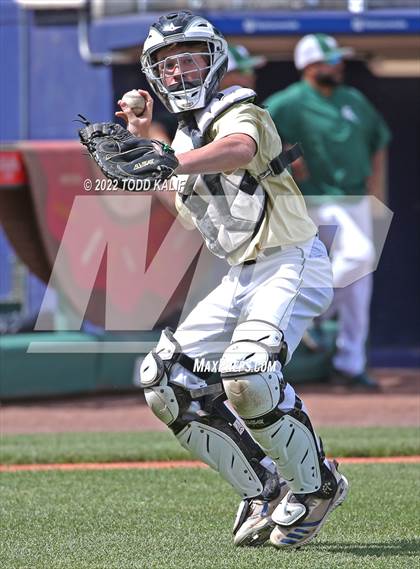 Thumbnail 3 in Maloney vs. Notre Dame (CIAC Class L Semifinal) photogallery.