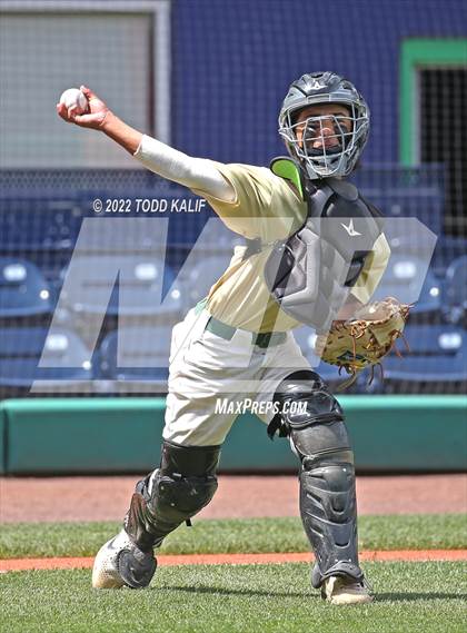 Thumbnail 1 in Maloney vs. Notre Dame (CIAC Class L Semifinal) photogallery.