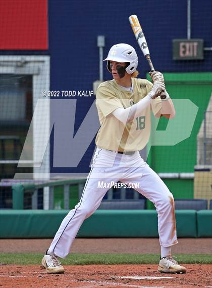 Thumbnail 3 in Maloney vs. Notre Dame (CIAC Class L Semifinal) photogallery.