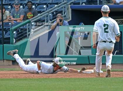 Thumbnail 2 in Maloney vs. Notre Dame (CIAC Class L Semifinal) photogallery.