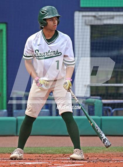 Thumbnail 2 in Maloney vs. Notre Dame (CIAC Class L Semifinal) photogallery.