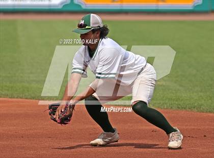 Thumbnail 3 in Maloney vs. Notre Dame (CIAC Class L Semifinal) photogallery.