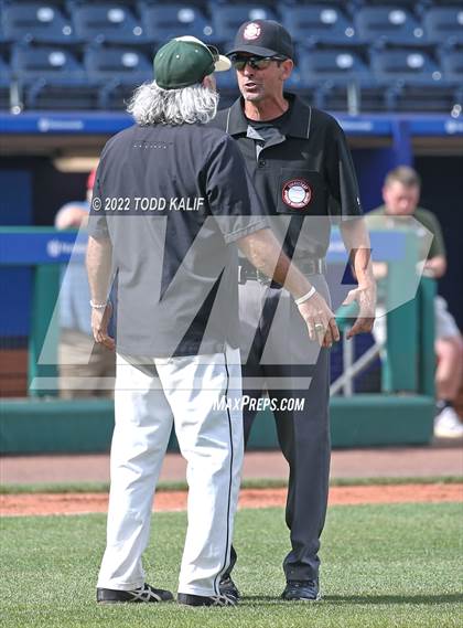 Thumbnail 2 in Maloney vs. Notre Dame (CIAC Class L Semifinal) photogallery.