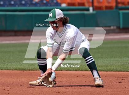 Thumbnail 3 in Maloney vs. Notre Dame (CIAC Class L Semifinal) photogallery.