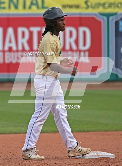 Thumbnail 1 in Maloney vs. Notre Dame (CIAC Class L Semifinal) photogallery.