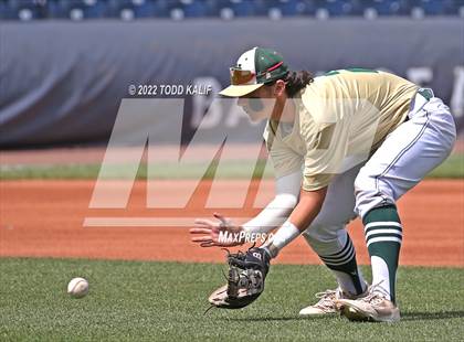 Thumbnail 3 in Maloney vs. Notre Dame (CIAC Class L Semifinal) photogallery.