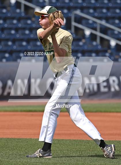 Thumbnail 2 in Maloney vs. Notre Dame (CIAC Class L Semifinal) photogallery.