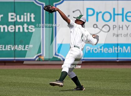 Thumbnail 3 in Maloney vs. Notre Dame (CIAC Class L Semifinal) photogallery.