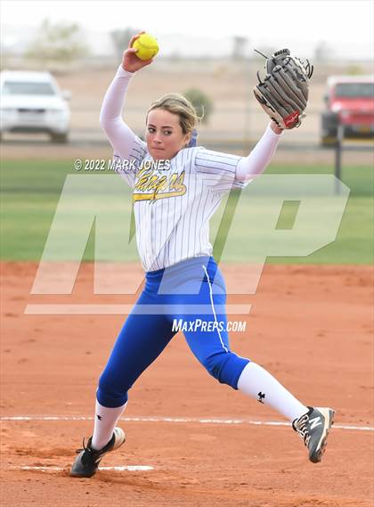 Thumbnail 3 in El Toro vs. Prescott (Dave Kops Tournament of Champions) photogallery.