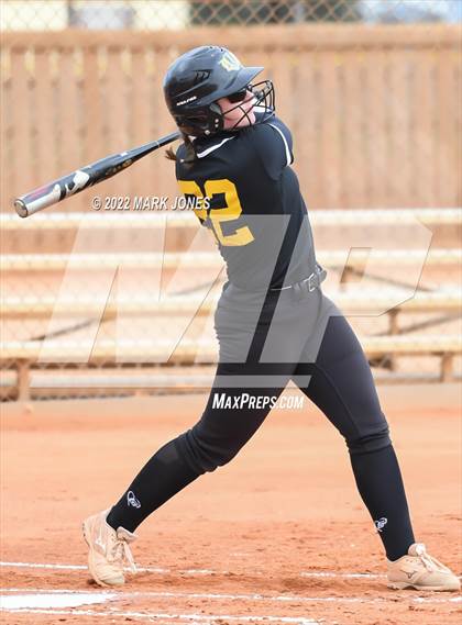Thumbnail 3 in El Toro vs. Prescott (Dave Kops Tournament of Champions) photogallery.