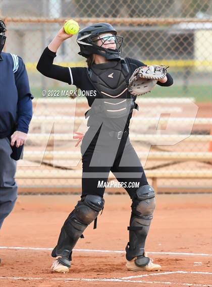 Thumbnail 2 in El Toro vs. Prescott (Dave Kops Tournament of Champions) photogallery.