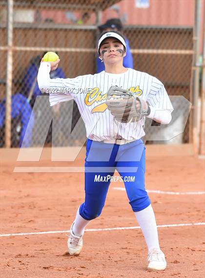 Thumbnail 2 in El Toro vs. Prescott (Dave Kops Tournament of Champions) photogallery.