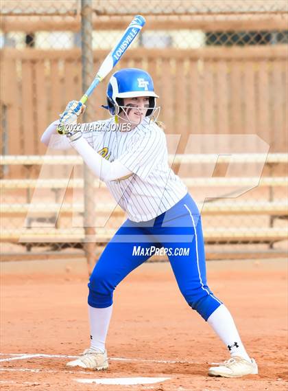 Thumbnail 2 in El Toro vs. Prescott (Dave Kops Tournament of Champions) photogallery.