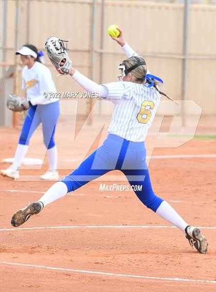 Thumbnail 3 in El Toro vs. Prescott (Dave Kops Tournament of Champions) photogallery.