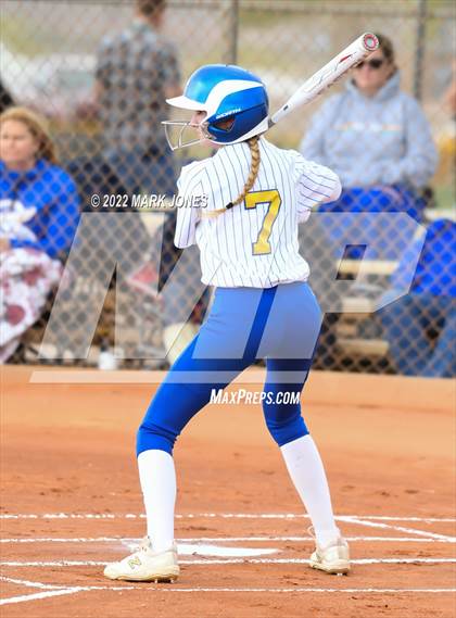 Thumbnail 2 in El Toro vs. Prescott (Dave Kops Tournament of Champions) photogallery.