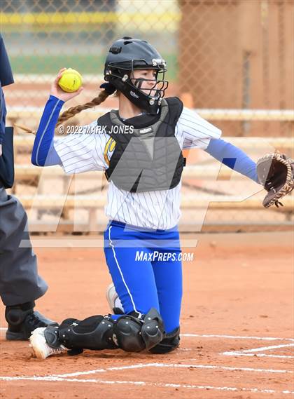 Thumbnail 2 in El Toro vs. Prescott (Dave Kops Tournament of Champions) photogallery.