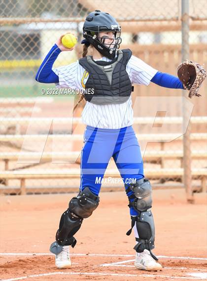 Thumbnail 2 in El Toro vs. Prescott (Dave Kops Tournament of Champions) photogallery.