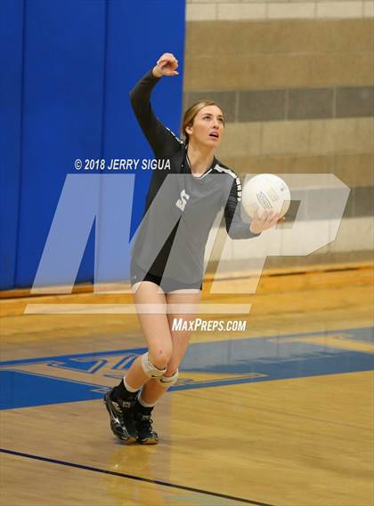 Thumbnail 3 in Lincoln(Stockton) @ Rocklin (CIF SJS D1 Playoffs) photogallery.