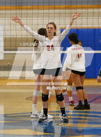 Thumbnail 1 in Lincoln(Stockton) @ Rocklin (CIF SJS D1 Playoffs) photogallery.