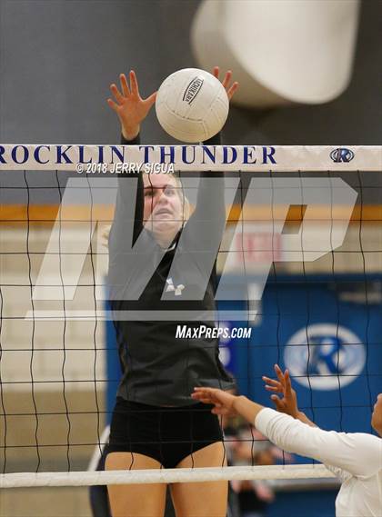 Thumbnail 2 in Lincoln(Stockton) @ Rocklin (CIF SJS D1 Playoffs) photogallery.