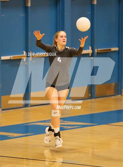 Thumbnail 1 in Lincoln(Stockton) @ Rocklin (CIF SJS D1 Playoffs) photogallery.