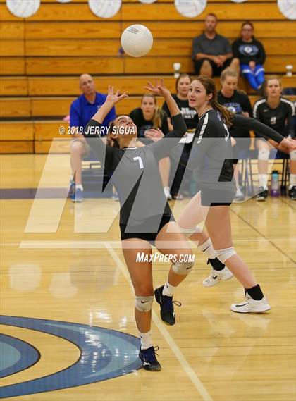 Thumbnail 3 in Lincoln(Stockton) @ Rocklin (CIF SJS D1 Playoffs) photogallery.