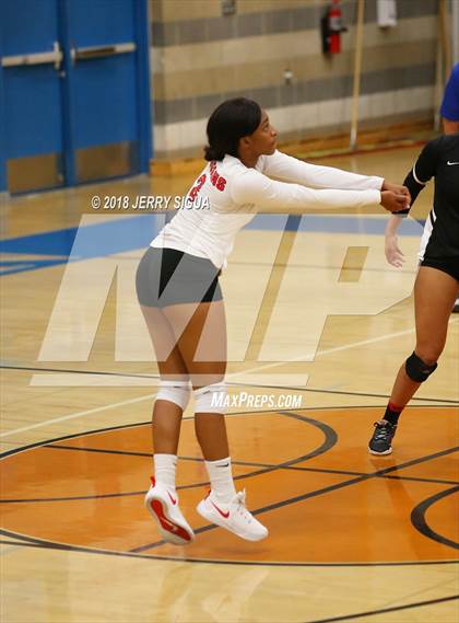 Thumbnail 1 in Lincoln(Stockton) @ Rocklin (CIF SJS D1 Playoffs) photogallery.