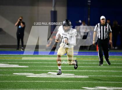 Thumbnail 3 in Servite @ Mater Dei photogallery.