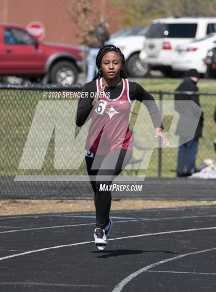 Thumbnail 1 in YC Winborn Preseason Invitational photogallery.