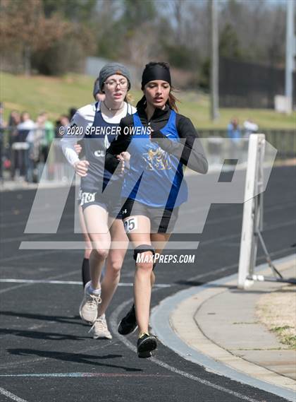 Thumbnail 1 in YC Winborn Preseason Invitational photogallery.