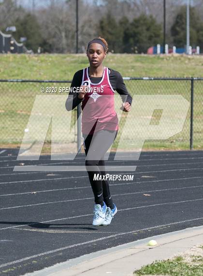 Thumbnail 2 in YC Winborn Preseason Invitational photogallery.
