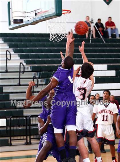 Thumbnail 1 in St. John's vs. Johnson (Texas Jamboree) photogallery.