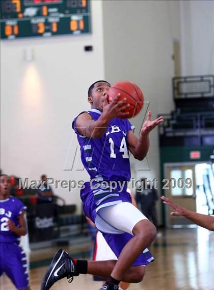 Thumbnail 1 in St. John's vs. Johnson (Texas Jamboree) photogallery.