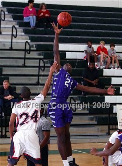 Thumbnail 1 in St. John's vs. Johnson (Texas Jamboree) photogallery.