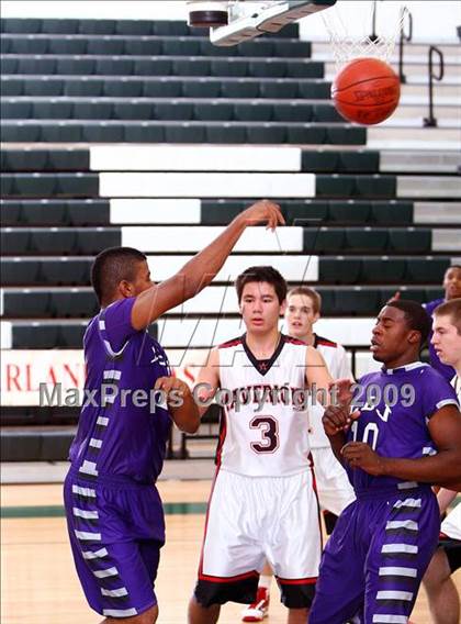Thumbnail 2 in St. John's vs. Johnson (Texas Jamboree) photogallery.