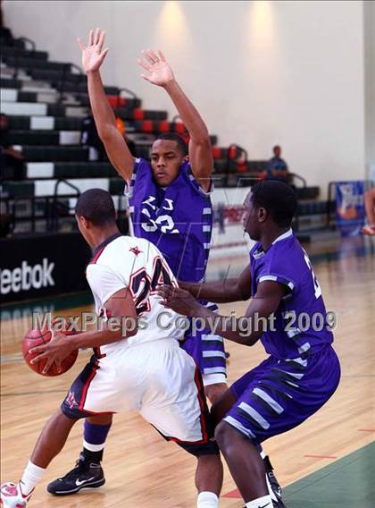 Thumbnail 1 in St. John's vs. Johnson (Texas Jamboree) photogallery.