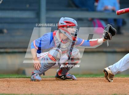 Thumbnail 2 in Kingfisher vs Durant photogallery.