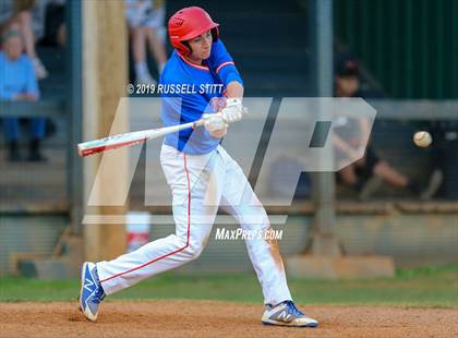 Thumbnail 3 in Kingfisher vs Durant photogallery.