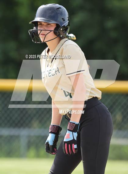Thumbnail 1 in Greater New Bedford RVT vs Pentucket Regional (MIAA Division 3 Round of 16) photogallery.