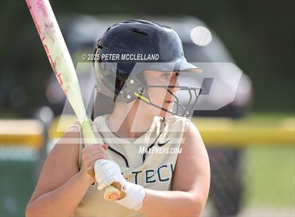 Thumbnail 3 in Greater New Bedford RVT vs Pentucket Regional (MIAA Division 3 Round of 16) photogallery.