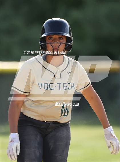Thumbnail 3 in Greater New Bedford RVT vs Pentucket Regional (MIAA Division 3 Round of 16) photogallery.