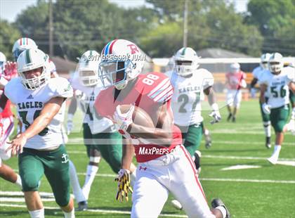 Thumbnail 2 in Archbishop Shaw @ Archbishop Rummel photogallery.