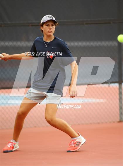 Thumbnail 3 in Vandegrift @ Wimberley photogallery.
