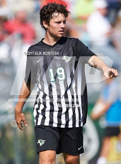 Thumbnail 3 in Greenfield vs. Christ School (Ravenscroft Soccer Invitational) photogallery.